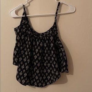 Black and white designed crop top